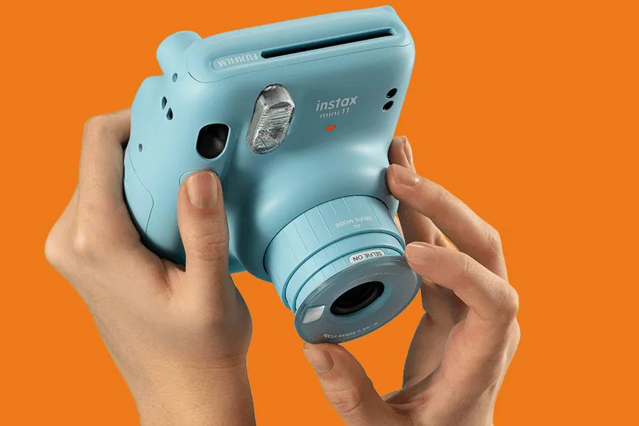 Aparat FujiFilm Instax mini 11 Charcoal Gray + 10 wkładów + Case Charcoal Gray